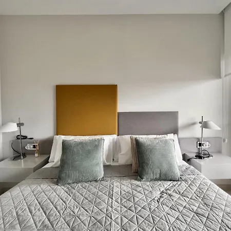 Sunset Waves 2 アパート ベニドルム