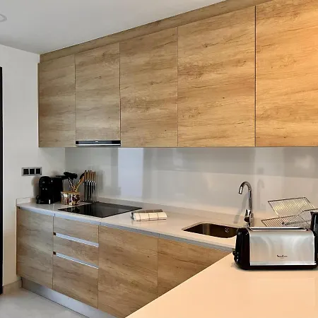 アパート Sunset Waves 2